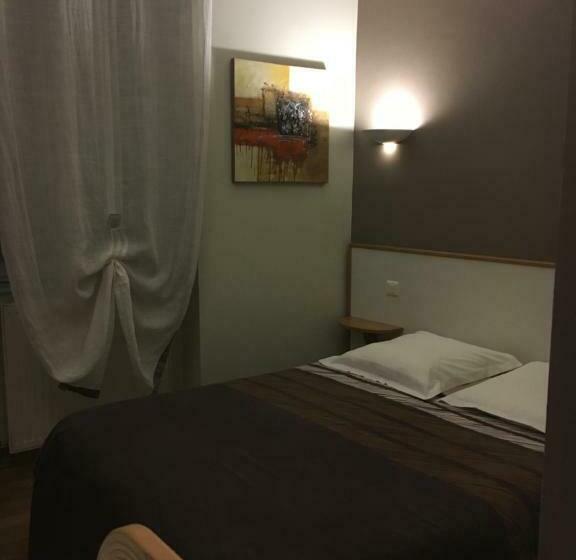 Отель Du Centre