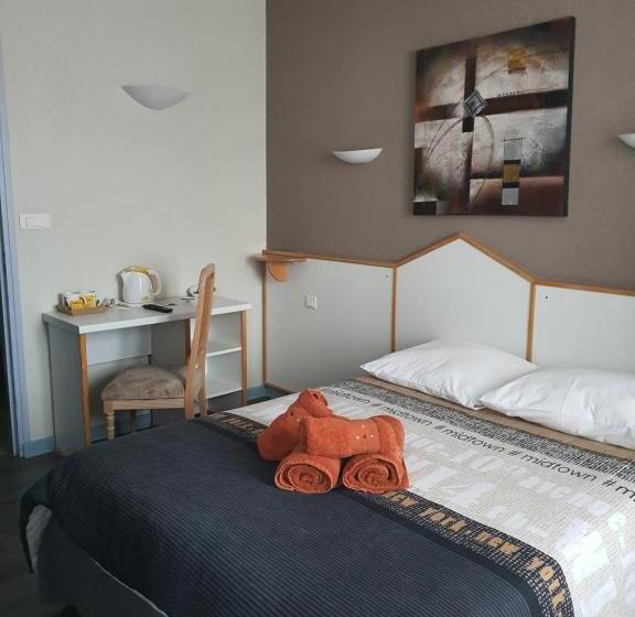 Отель Du Centre