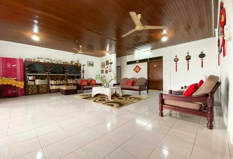 בית מלון כפרי Mountain View Guest House