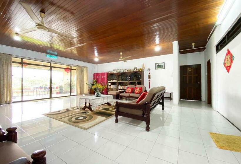 בית מלון כפרי Mountain View Guest House