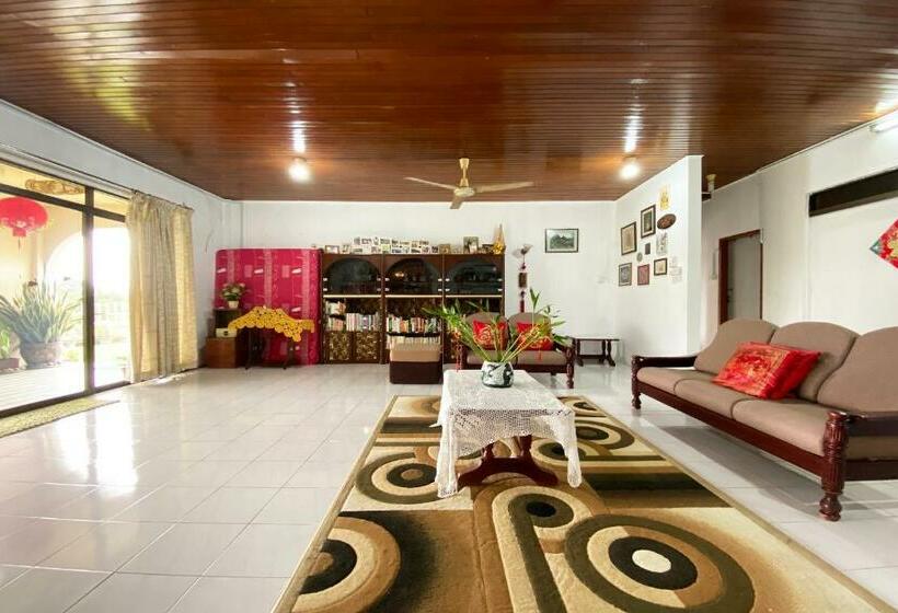 فندق Mountain View Guest House