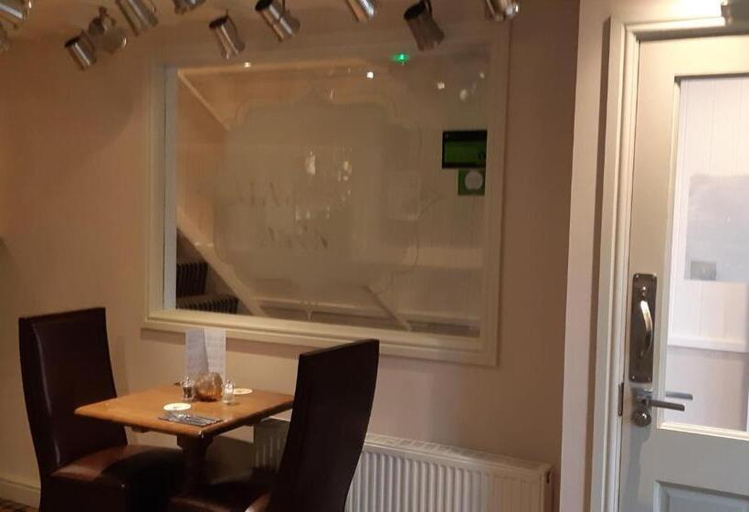 酒店 The Masons Arms