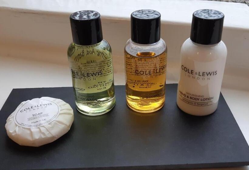 酒店 The Masons Arms