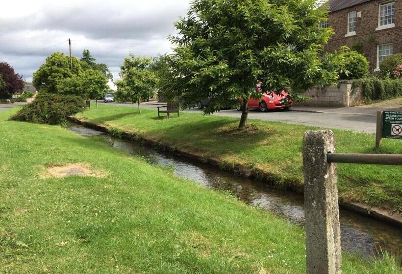 酒店 The Masons Arms