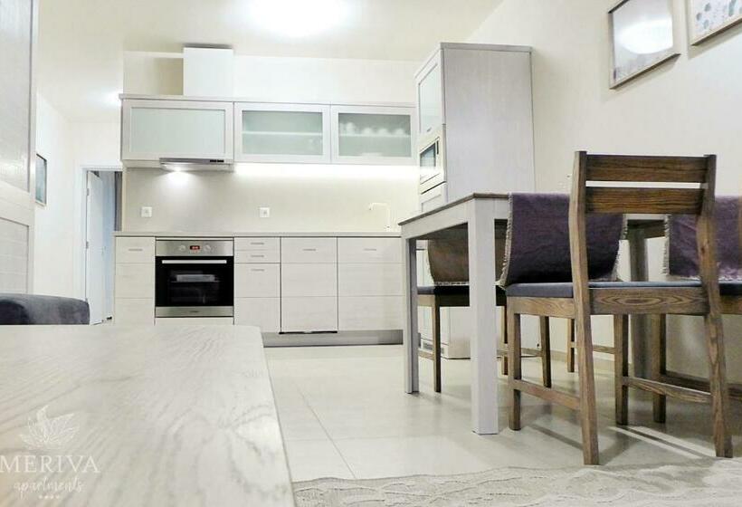 Meriva Apartments