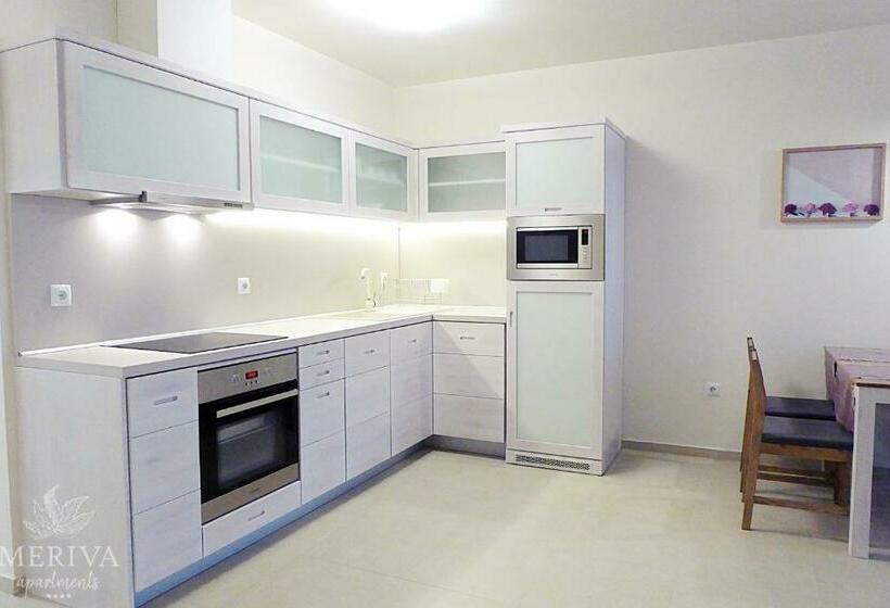 Meriva Apartments
