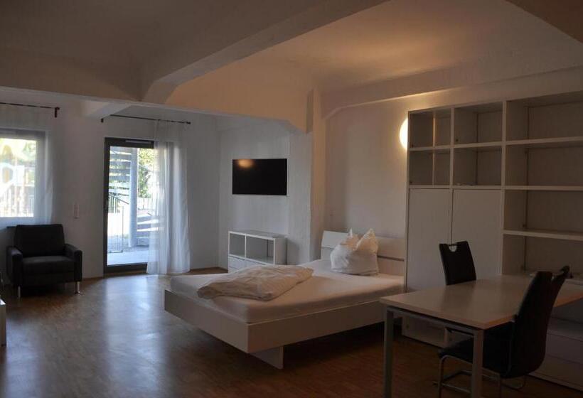 New Age Boardinghouse