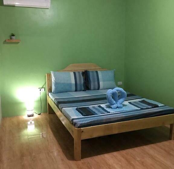 Пансион Ananas Guesthouse