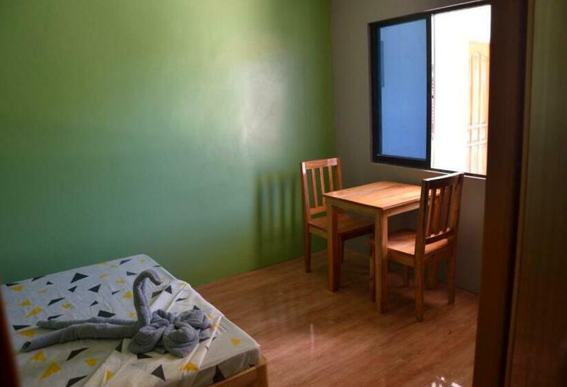 Пансион Ananas Guesthouse