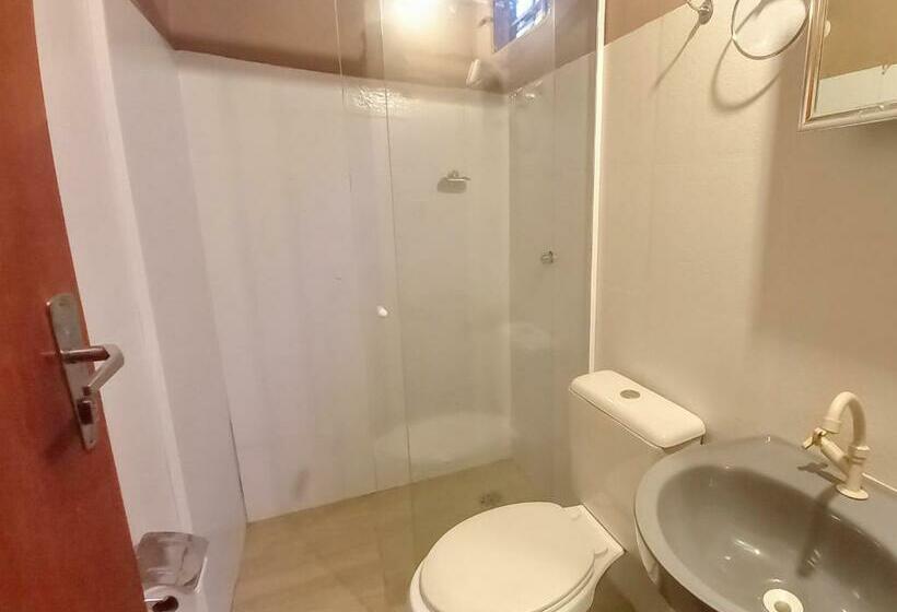 펜션 Chalé Suçuarana