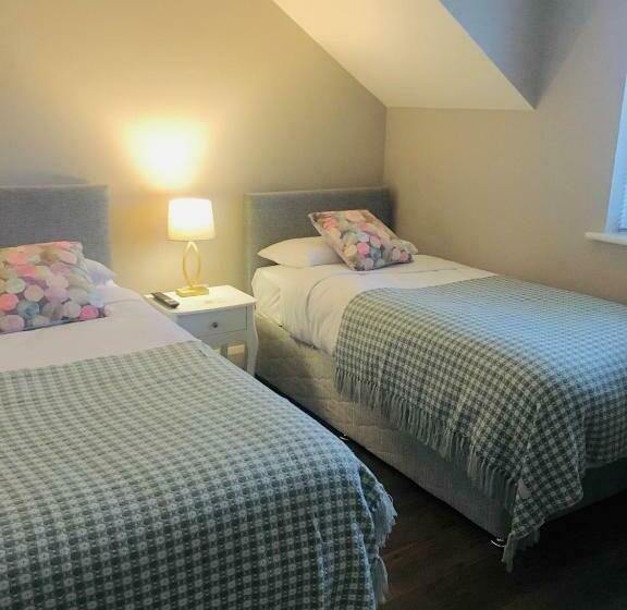 بنسيون Doolin Village Accomodation