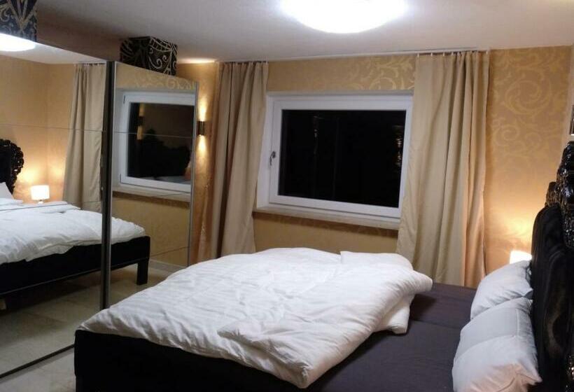 Пансион Ferienapartment Tuntenhausen