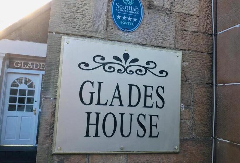 ペンション Glades House