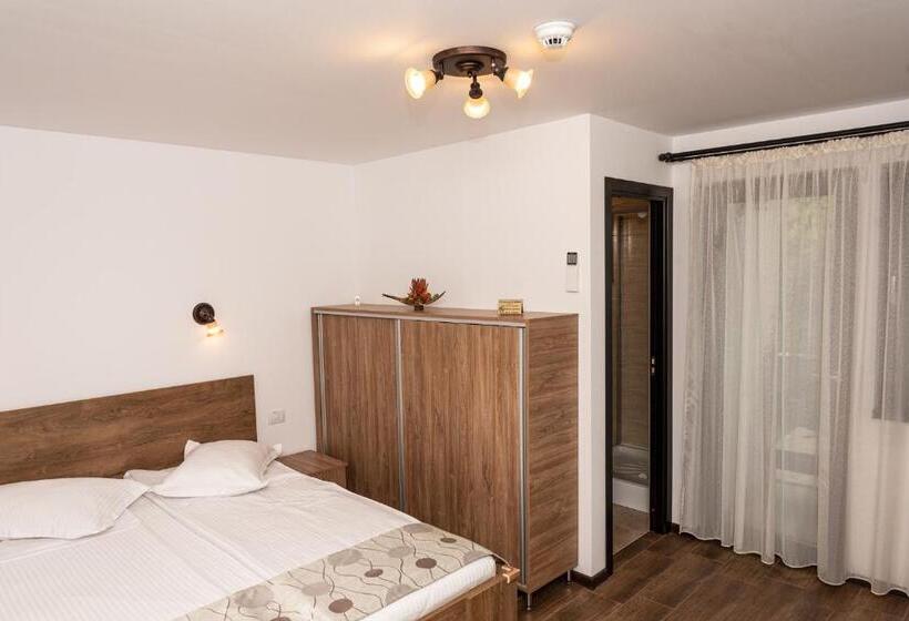 ペンション K Raman