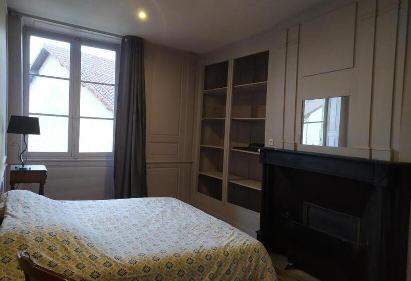 פנסיון La Rapiette De Noblat