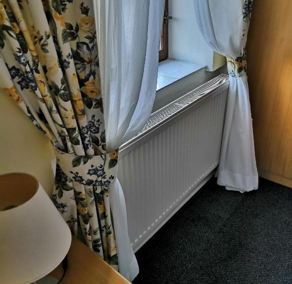 膳宿费 Penzion U Lípy