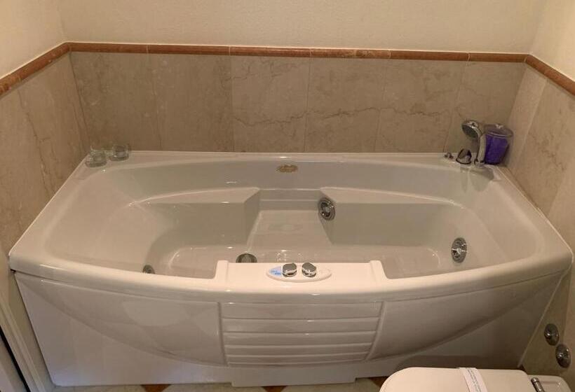 פנסיון Quinta Quadra