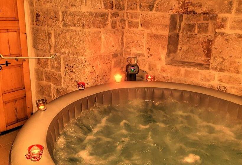 פנסיון Trullo Suite