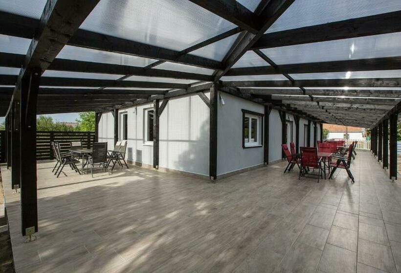 بنسيون Veronika Vendégház Egerszalók