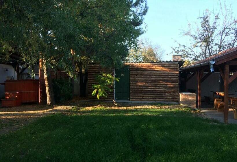 بنسيون Veronika Vendégház Egerszalók