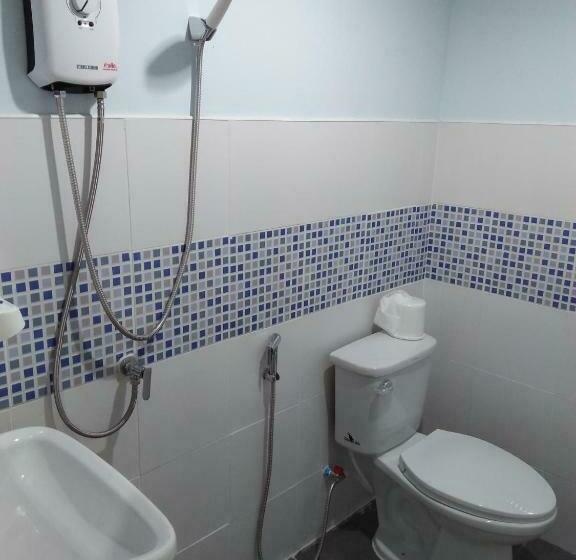 פנסיון Wattana Home