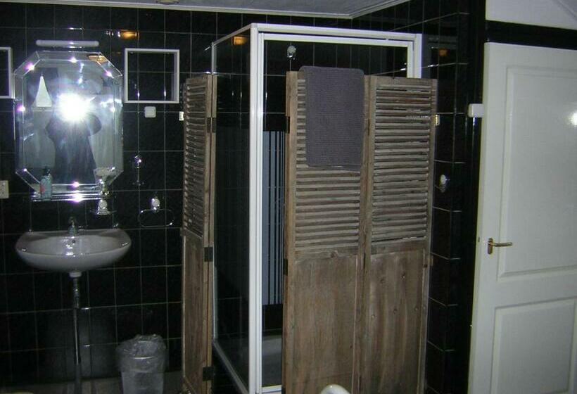 Prive Tuinhuis B&b Elly