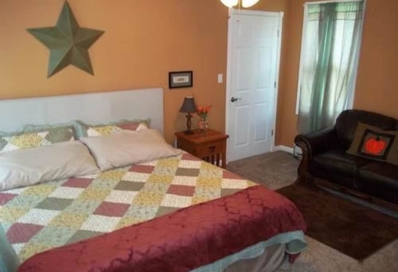 Tin Brook Bed & Breakfast