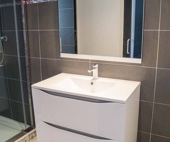 Appart Hôtel Chanzy / Angoulême