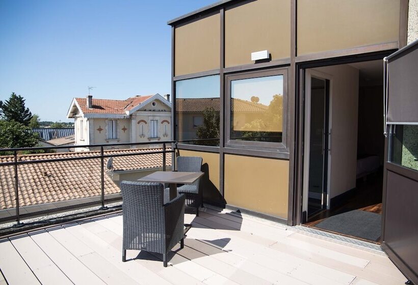 Appart Hôtel Chanzy / Angoulême