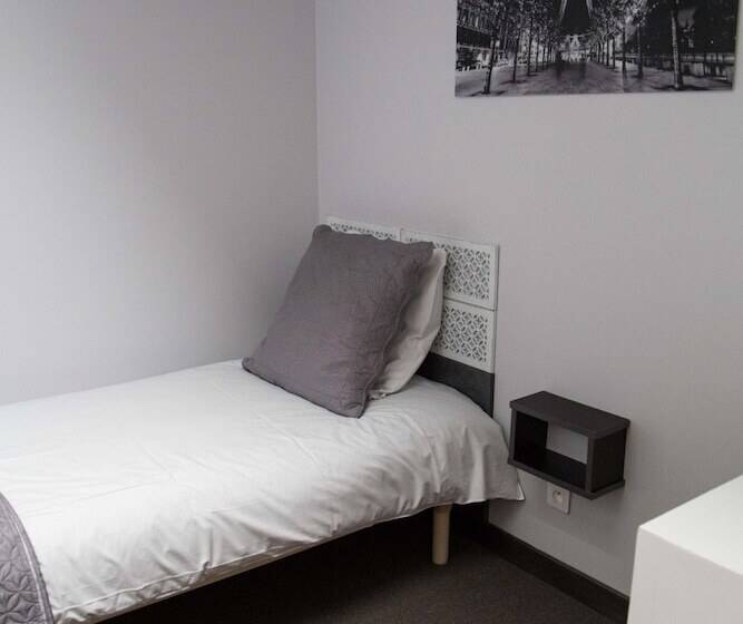 Appart Hôtel Chanzy / Angoulême