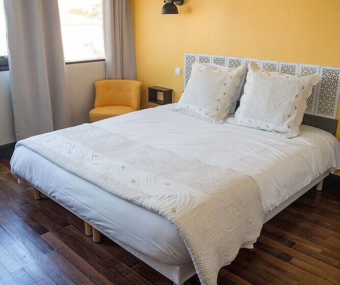 Appart Hôtel Chanzy / Angoulême