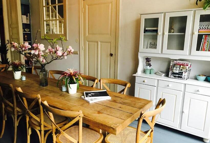 민박 Logies De Reiziger