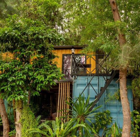 Beach Box Resort At Rimlay Rayong