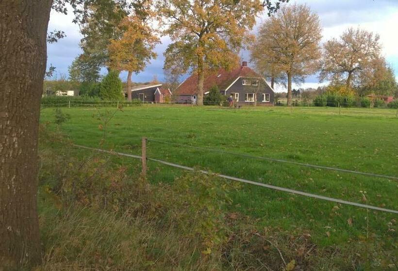 צימר Boerderijkamer Zwanebloem