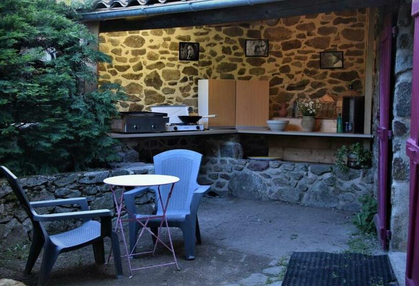 ベッドアンドブレックファースト Chambre D Hôtes De Thorée