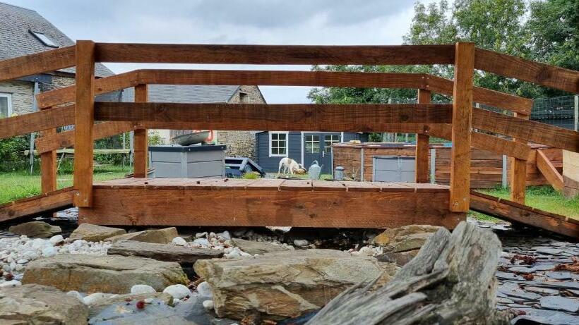 مبيت وإفطار La Bergerie Du Mesnil