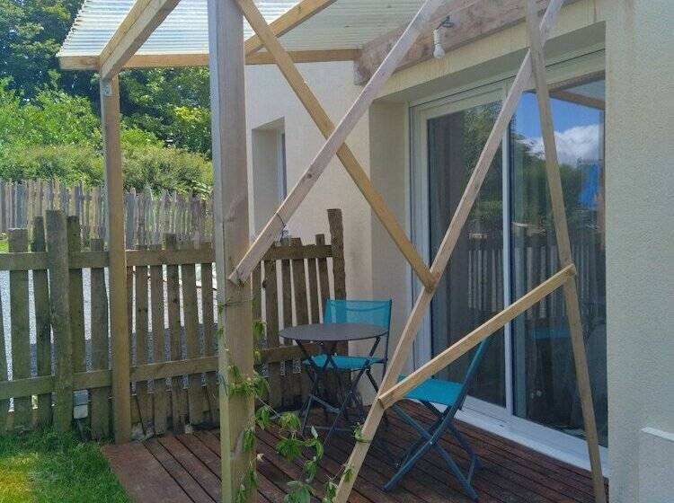 مبيت وإفطار La Bergerie Du Mesnil