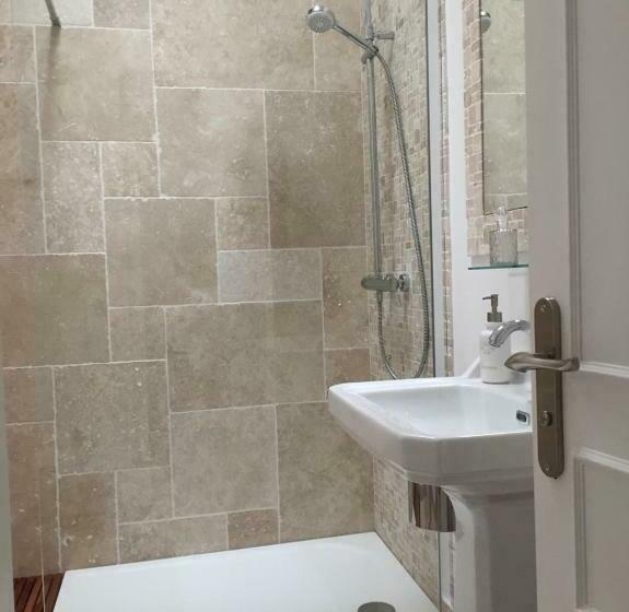 مبيت وإفطار La Cabanne