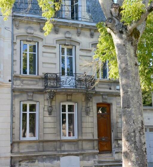 ベッドアンドブレックファースト La Maison