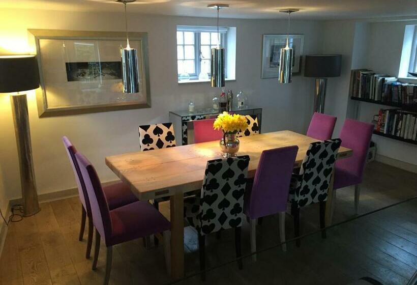 Castle Mill Bed And Breakfast Dorking