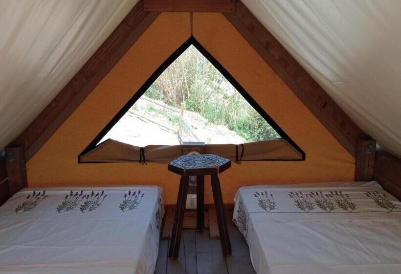 호텔 Agriturismo Podere Il Fornacino