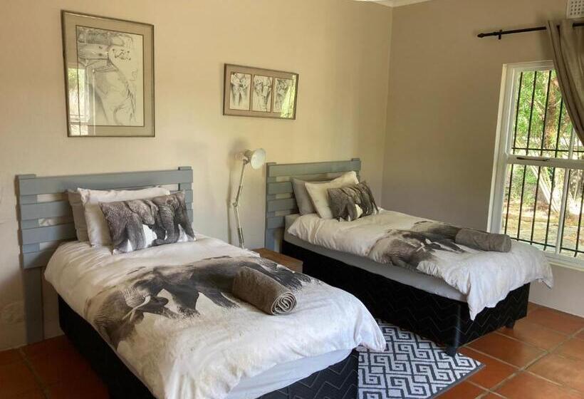 فندق Riverbend Farm