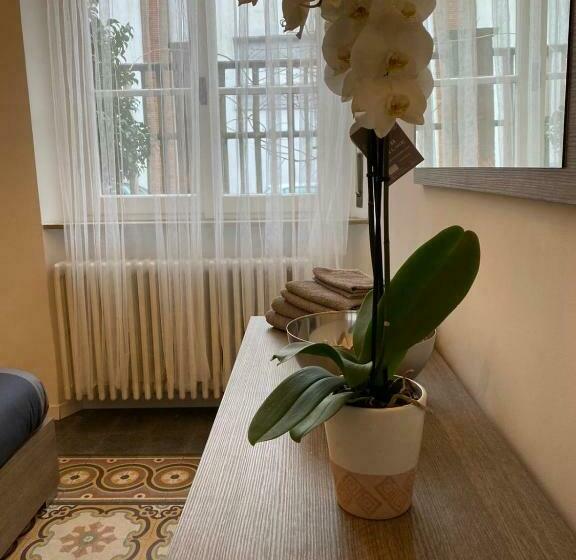 بنسيون Angolo Di Isa