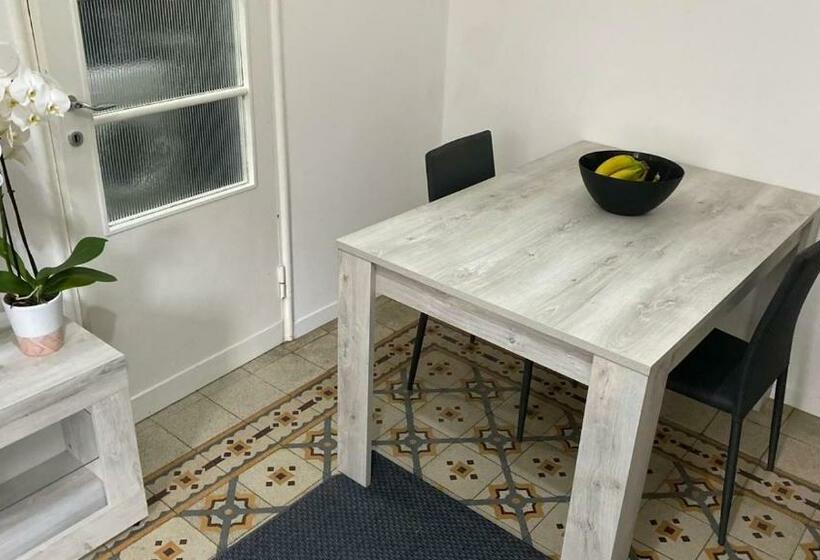 بنسيون Angolo Di Isa