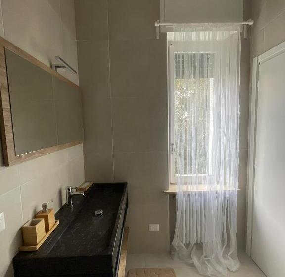 بنسيون Angolo Di Isa