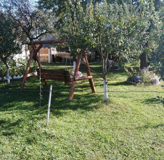 膳宿费 Casa Traditionala Subcetate