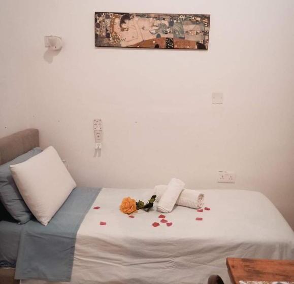 پانسیون Corto Maltese B&b