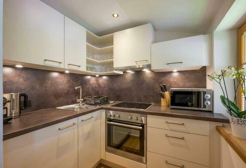 פנסיון Haus Panorama