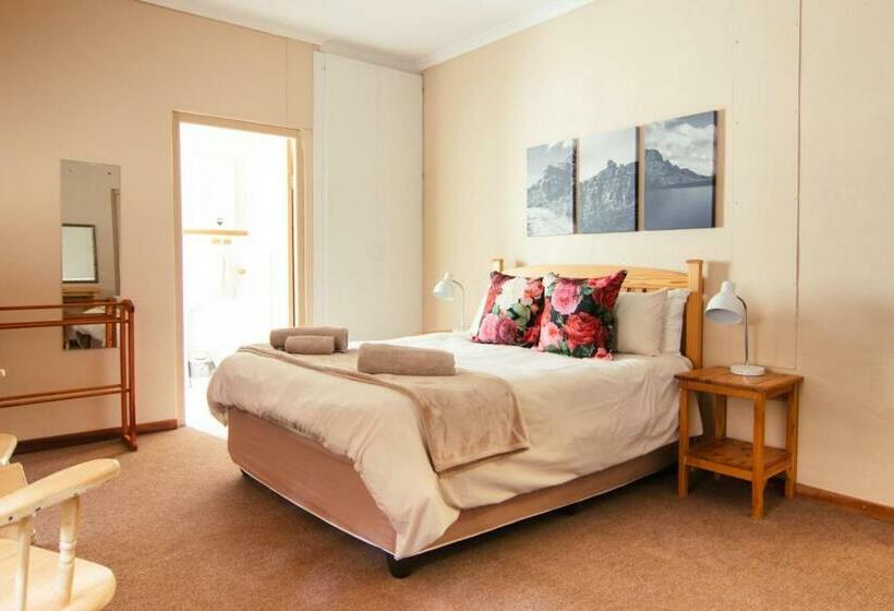 بنسيون Kunje Guesthouse