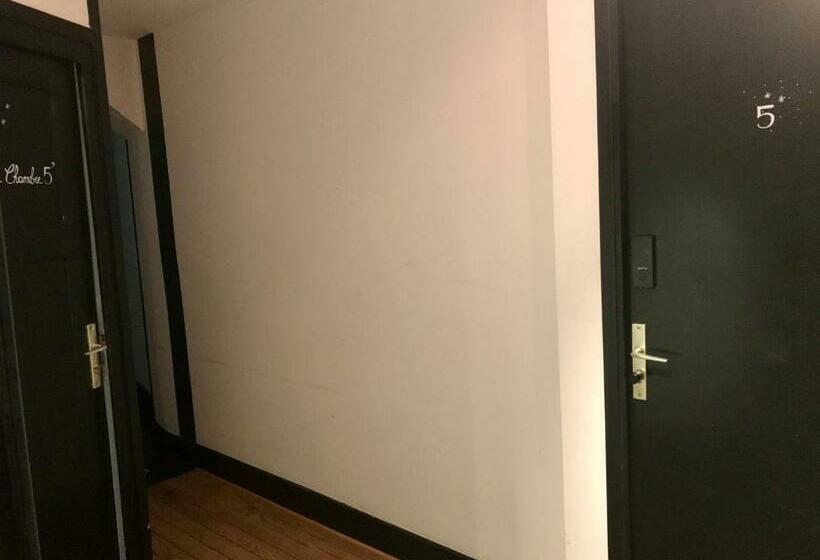 Пансион Mamie Jane Co Munity